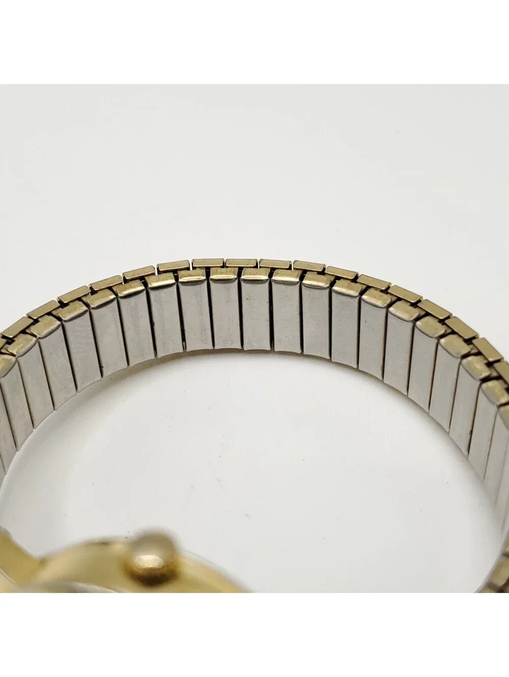 Helbros Invincible Quartz Womens Watch 25mm New Battery White Dial Gold Tone
